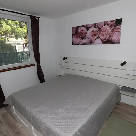 Apartmán Four Flowers Siófok