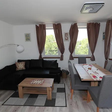 Lejlighed Four Flowers