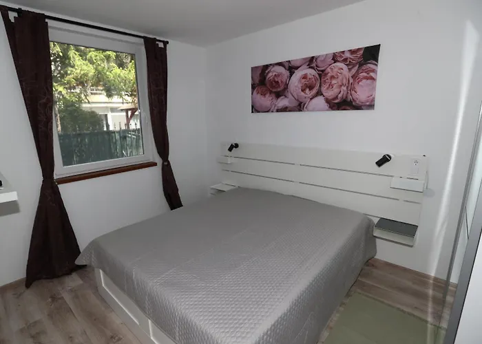 公寓 Four Flowers 希欧福克