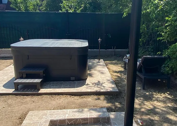 Four Flowers شقة *